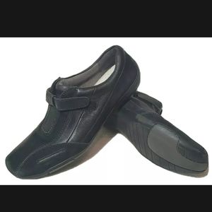 𝅺NATURALIZER Womens 855N85 Black Flats Size 9.5 N